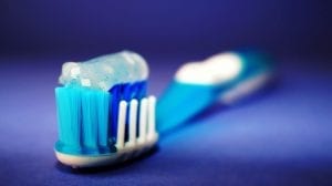 Se brosser les dents après le déjeuner