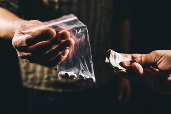 Aujourd’hui, beaucoup de drogues à usage récréatif contiennent plus de substances mortelles