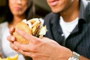 Quelques conseils pour maîtriser les envies irrépressibles de malbouffe