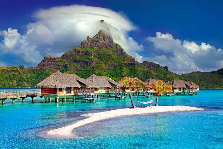 La plage de la pointe Matira, la meilleure plage de l’île Bora Bora