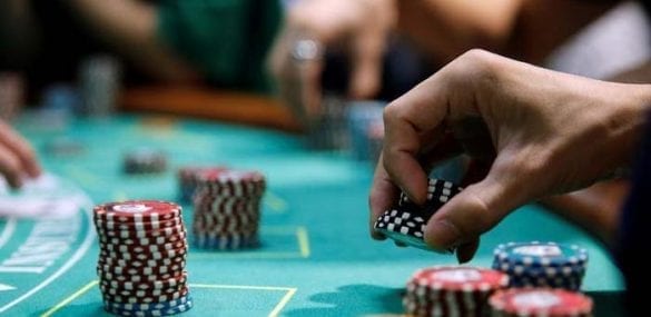 Why are online casinos gaining an audience in Canada?