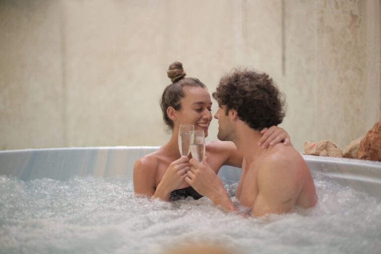Top 5 activities to do for Date Night