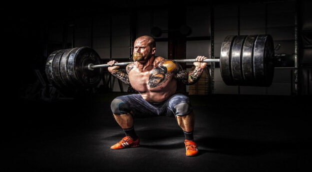 Faut-il se concentrer sur le développement de groupes musculaires spécifiques ?