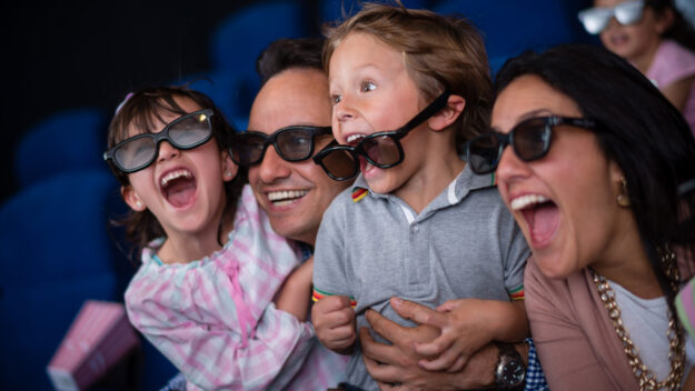 Les 5 meilleurs films d’humour drôle et amusant des années 2000 à 2020: Les succès les plus drôles au box-office