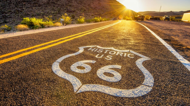 Légendes culturelles des États-Unis : La Route 66, symbole d’évasion et d’aventure