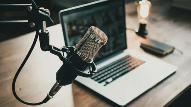 La révolution des podcasts dans le divertissement